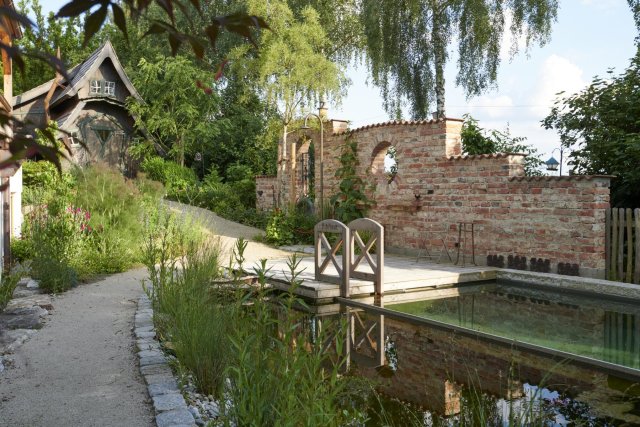 Märchenhafter Garten in Attenkirchen