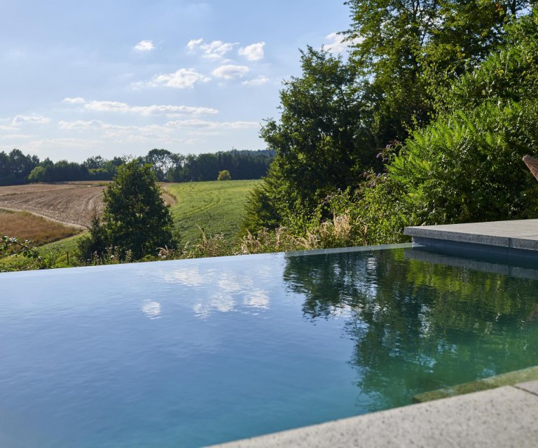 Infinity Pool Bilder