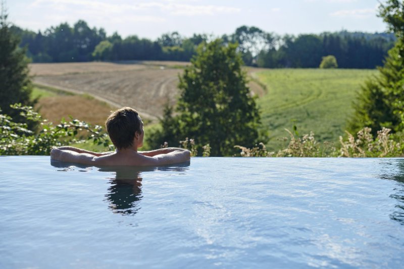 Kopfzeile Infinity-Pools