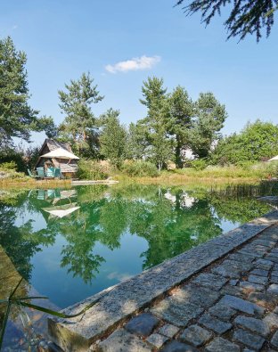Schwimmteich_(1)_KG